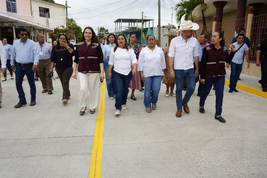Avanza Tenosique con nuevas obras en Estapilla y Lázaro Cárdenas