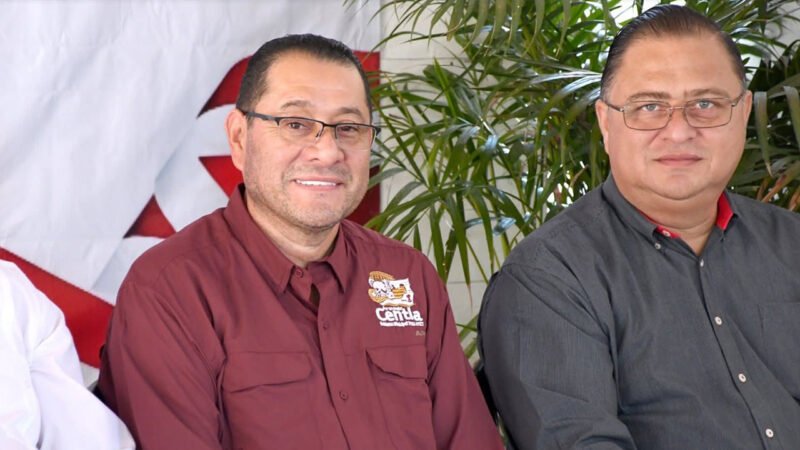 Reconocimiento a Saúl Armando Rodríguez Rodríguez en el evento de CATEM y Ayuntamiento de Centla