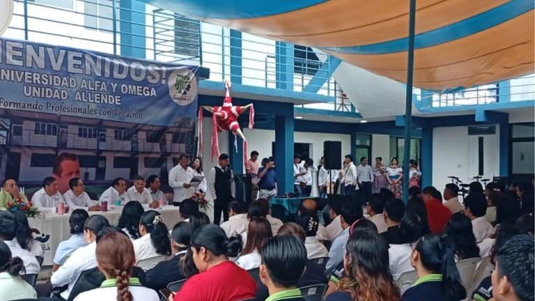 Gobierno municipal asiste a la inauguración de las nuevas instalaciones de la Universidad Alfa y