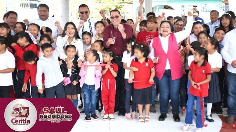 Inauguración de domo multiservicios por Saúl Armando Rodríguez en la escuela Pino Suárez