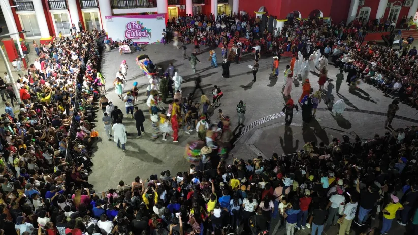 Tenosique festeja su identidad con un llamativo concurso de toro petate