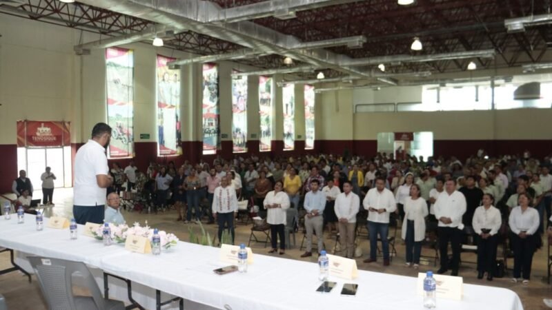 Gobierno de Tenosique y SETAB fortalecen estrategias de seguridad y bienestar estudiantil