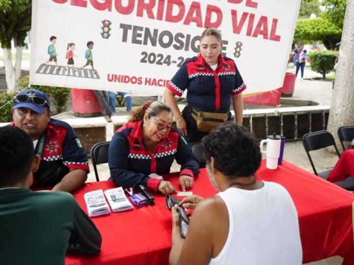 La transformación llega a Estapilla con acciones que benefician a las familias de Tenosique