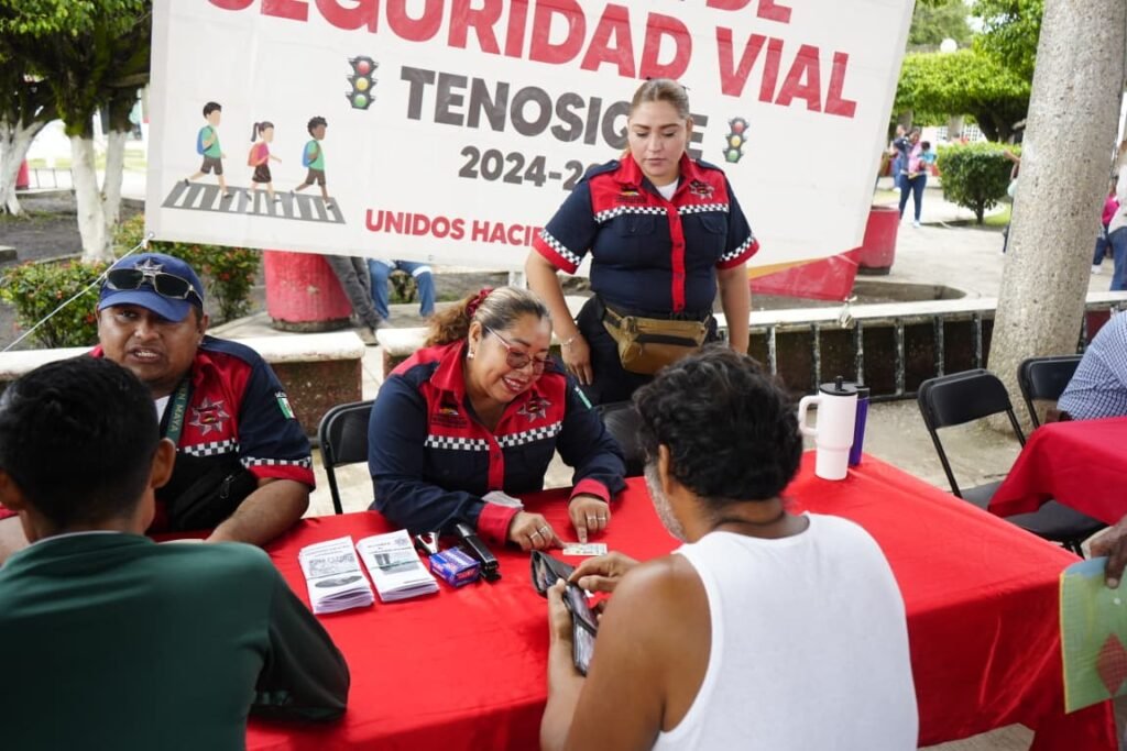 La transformación llega a Estapilla con acciones que benefician a las familias de Tenosique