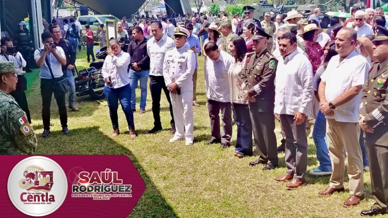 Gobierno municipal de Centla asiste a la inauguración de la exposición militar La Gran Fuerza